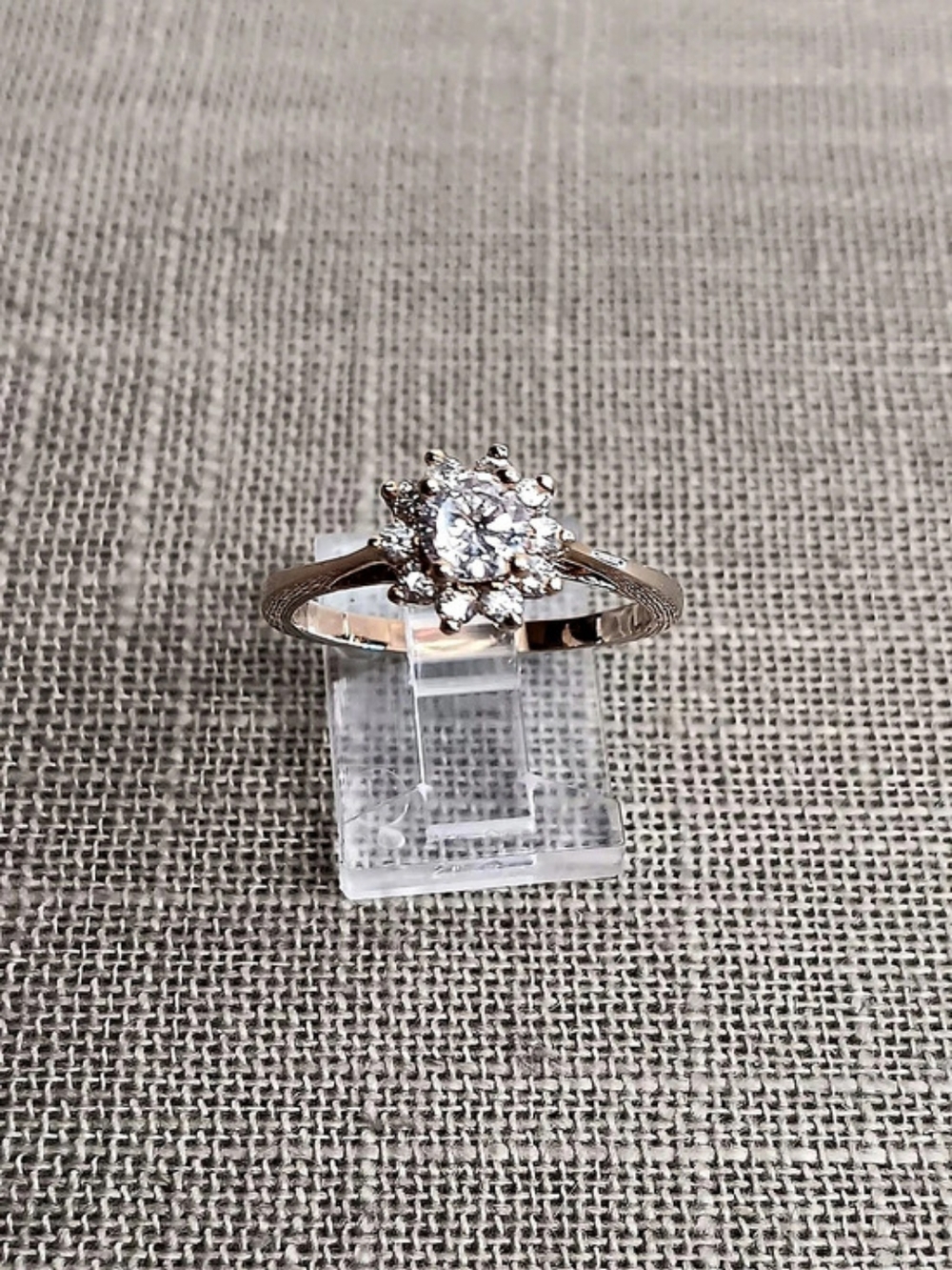 Cocktail Style Gold-Tone Cluster Ring Size 9